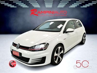 Begagnad VW Golf VII GTI 220 HK (161 kW) 2015 Vit Sedan