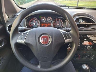 Usata Fiat Punto Easy 69 CV (50 kW) 2012 Marrone Utilitaria