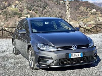 Usata VW Golf VII Highline 116 CV (85 kW) 2017 Berlina