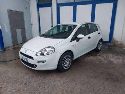 Usata Fiat Punto Evo Dynamic 86 CV (63 kW) 2011 Bianco Utilitaria