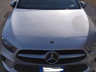 Usata Mercedes A180 136 CV (100 kW) 2020 Grigio Berlina