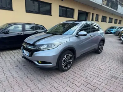 Usata Honda HR-V Executive 120 CV (88 kW) 2017 Argento SUV