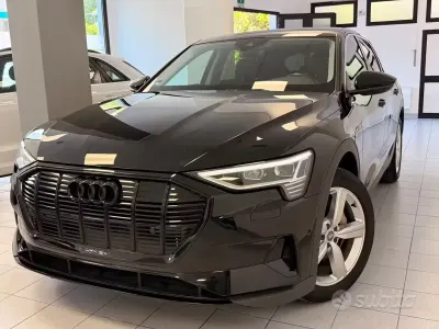 Usata Audi e-tron 158 kW (215 CV) 2022 Nero SUV