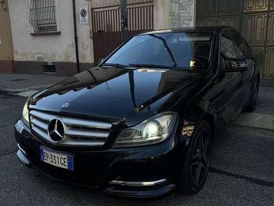 Usata Mercedes C200 Elegance 136 CV (100 kW) 2012 Berlina