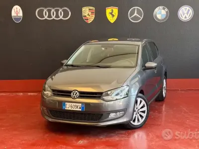 Usata VW Polo Highline 90 CV (66 kW) 2011 Grigio Utilitaria