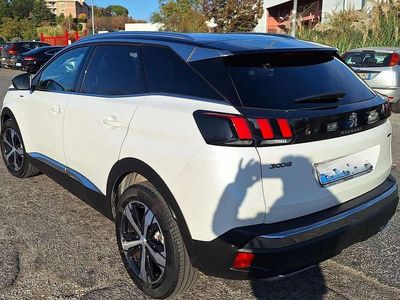 Usata Peugeot 3008 Active 131 CV (96 kW) 2020 Bianco SUV