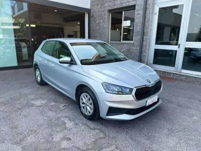 Usata Skoda Fabia Ambition 95 CV (69 kW) 2023 Argento Utilitaria
