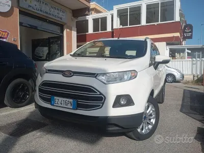 Usata Ford Ecosport 90 CV (66 kW) 2015 Bianco SUV