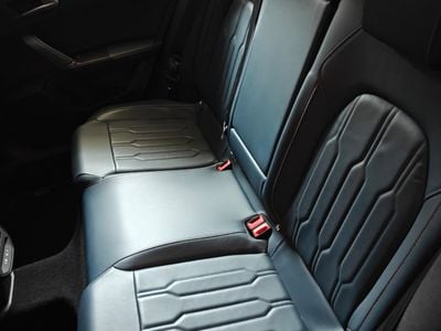 Usata 2022 Cupra Formentor VZ2 SUV | 30.400 € (Cara)