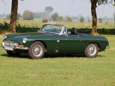 Usata MG B 96 CV (70 kW) 1969 Verde Cabrio