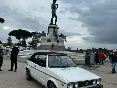 Usata VW Golf Cabriolet 50 CV (36 kW) 1983 Bianco Cabrio