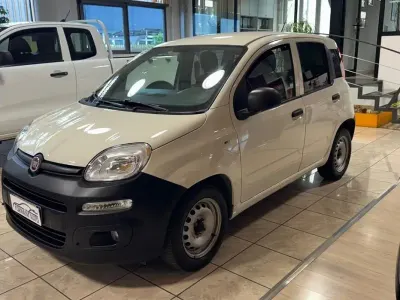 Usata Fiat Panda Pop 80 CV (58 kW) 2018 Bianco Utilitaria