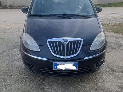 Usata Lancia Musa 95 CV (69 kW) 2010 Nero Monovolume