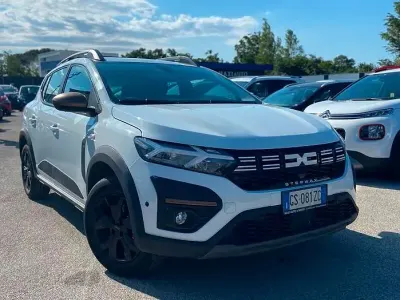 Usata Dacia Sandero Extreme 101 CV (74 kW) 2024 Bianco Berlina