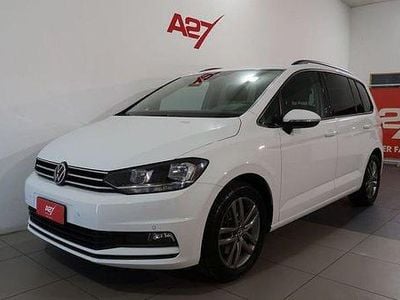 Begagnad VW Touran Business 150 HK (110 kW) 2022 Vit Minibuss