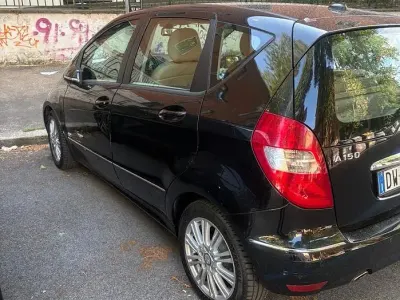 Usata Mercedes A200 95 CV (69 kW) 2009 Nero Berlina