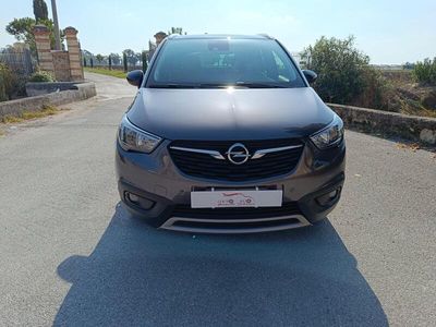 Usata Opel Crossland X Innovation 102 CV (75 kW) 2019 Grigio SUV