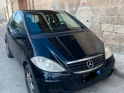 Usata Mercedes A180 109 CV (80 kW) 2007 Nero Berlina