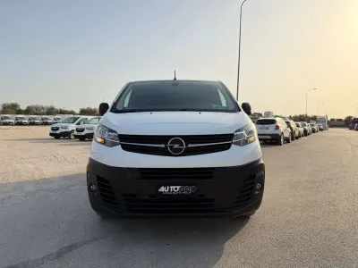 Usata Opel Vivaro S 122 CV (89 kW) 2021 Bianco Monovolume
