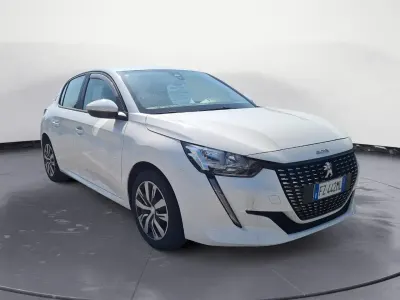 Usata Peugeot 208 Active 75 CV (55 kW) 2020 Bianco Utilitaria