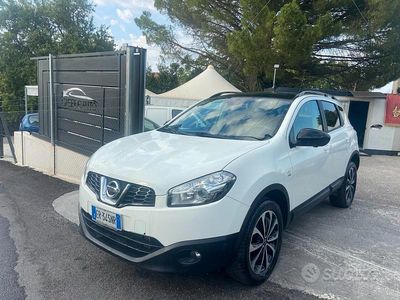 Usata Nissan Qashqai Tekna 130 CV (95 kW) 2013 Bianco SUV
