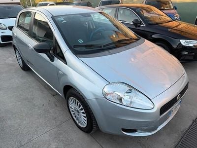 Usata Fiat Grande Punto Dynamic 75 CV (55 kW) 2007 Argento Utilitaria