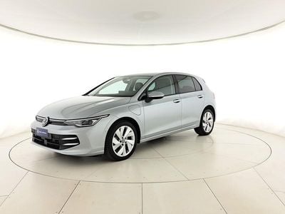 Usata VW Golf VIII Edition 204 CV (150 kW) 2025 Dolomite silver metallizzato Berlina