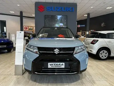 Nuova Suzuki Vitara 110 CV (80 kW) 2026 Rosso SUV