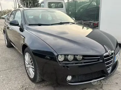 Usata Alfa Romeo 159 140 CV (102 kW) 2009 Nero Station wagon