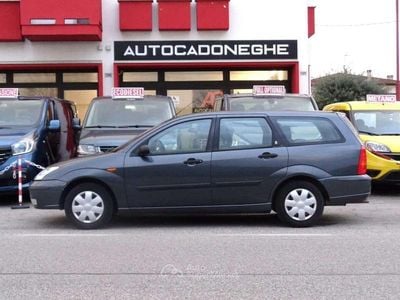 Usata Ford Focus 101 CV (74 kW) 2005 Argento Station wagon