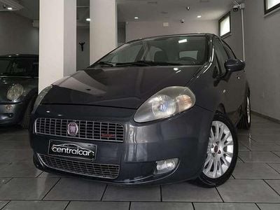 Usata Fiat Grande Punto 75 CV (55 kW) 2008 Grigio Utilitaria
