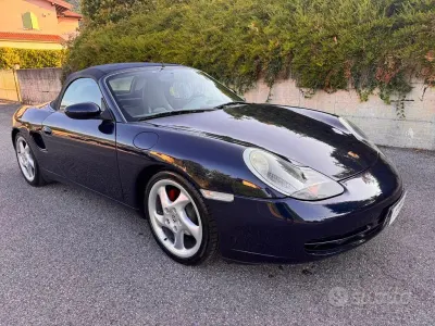 Usata Porsche Boxster 204 CV (150 kW) 1998 Blu cobalto scuro metallizzato Cabrio