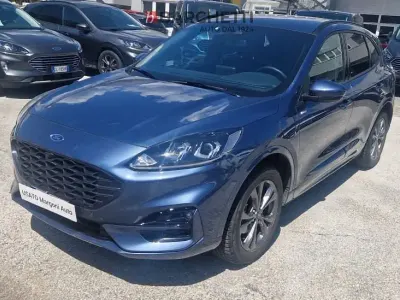 Gebraucht Ford Kuga ST-Line 224 PS (164 kW) 2023 Blau SUV