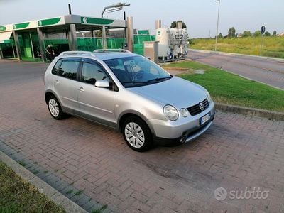 Usata VW Polo 75 CV (55 kW) 2004 Grigio Berlina