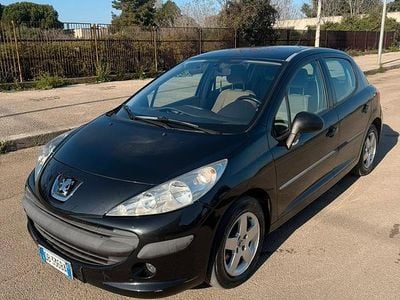 Occasion Peugeot 207 68 ch (50 kW) 2006 Noir Berline