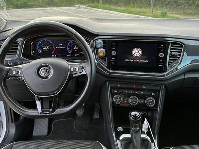 Usata VW T-Roc 150 CV (110 kW) 2019 Bianco SUV