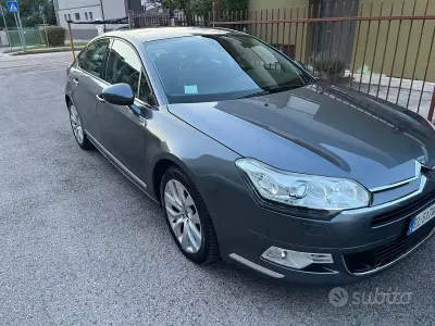 Usata Citroën C5 163 CV (119 kW) 2012 Grigio Berlina