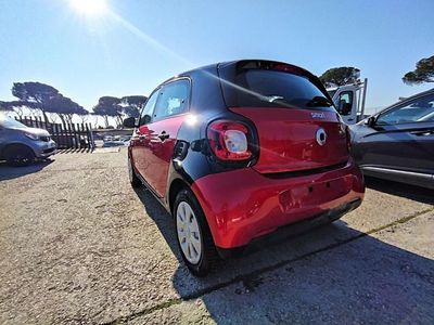 Usata Smart ForFour 70 CV (51 kW) 2016 Rosso Utilitaria