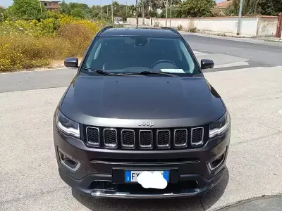 Usata Jeep Compass 120 CV (88 kW) 2019 Marrone SUV
