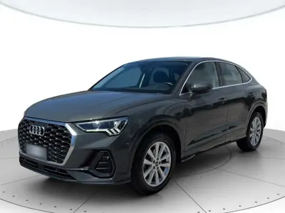 Usata Audi Q3 Sportback Business Plus 150 CV (110 kW) 2021 Grigio scuro metall. SUV