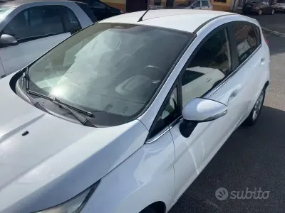 Usata Ford Fiesta 97 CV (71 kW) 2014 Utilitaria