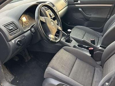 Usata VW Golf V Comfortline 105 CV (77 kW) 2007 Berlina