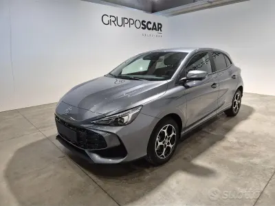 Nuevo MG MG3 Luxury 194 CV (142 kW) 2026 Gris Utilitario