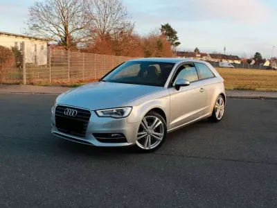 Usata Audi A3 Ambiente 140 CV (102 kW) 2005 Argento Utilitaria