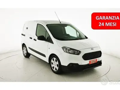 Usata Ford Transit Trend 101 CV (74 kW) 2022 Bianco pastello Furgone