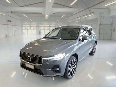 Usata Volvo XC60 253 CV (186 kW) 2021 Grigio SUV
