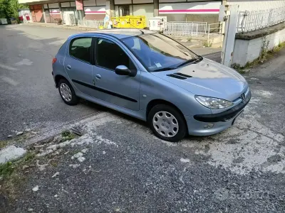 Usata Peugeot 206 68 CV (50 kW) 2004 Blu Berlina