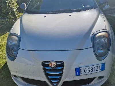 Usata Alfa Romeo MiTo 70 CV (51 kW) 2015 Bianco Utilitaria