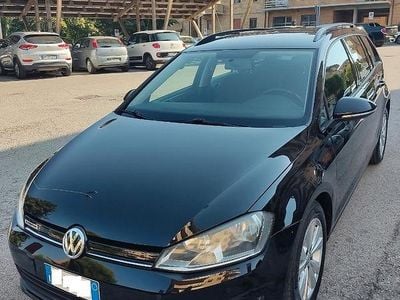Nero Usata 2016 VW Golf VII Station wagon | 10.300 € (Buon prezzo)