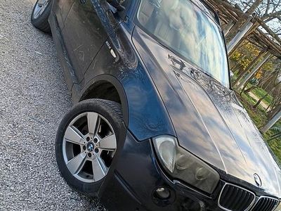 Usata BMW X3 177 CV (130 kW) 2008 Blu SUV